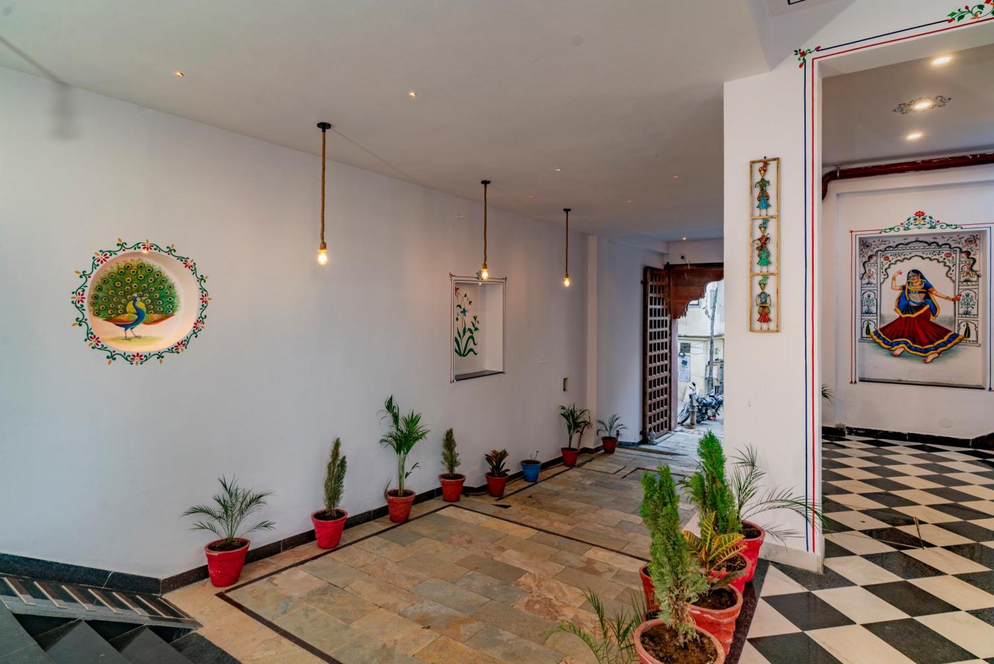 Dera Pichola- A Lake Facing Boutique Hotel Udaipur Extérieur photo