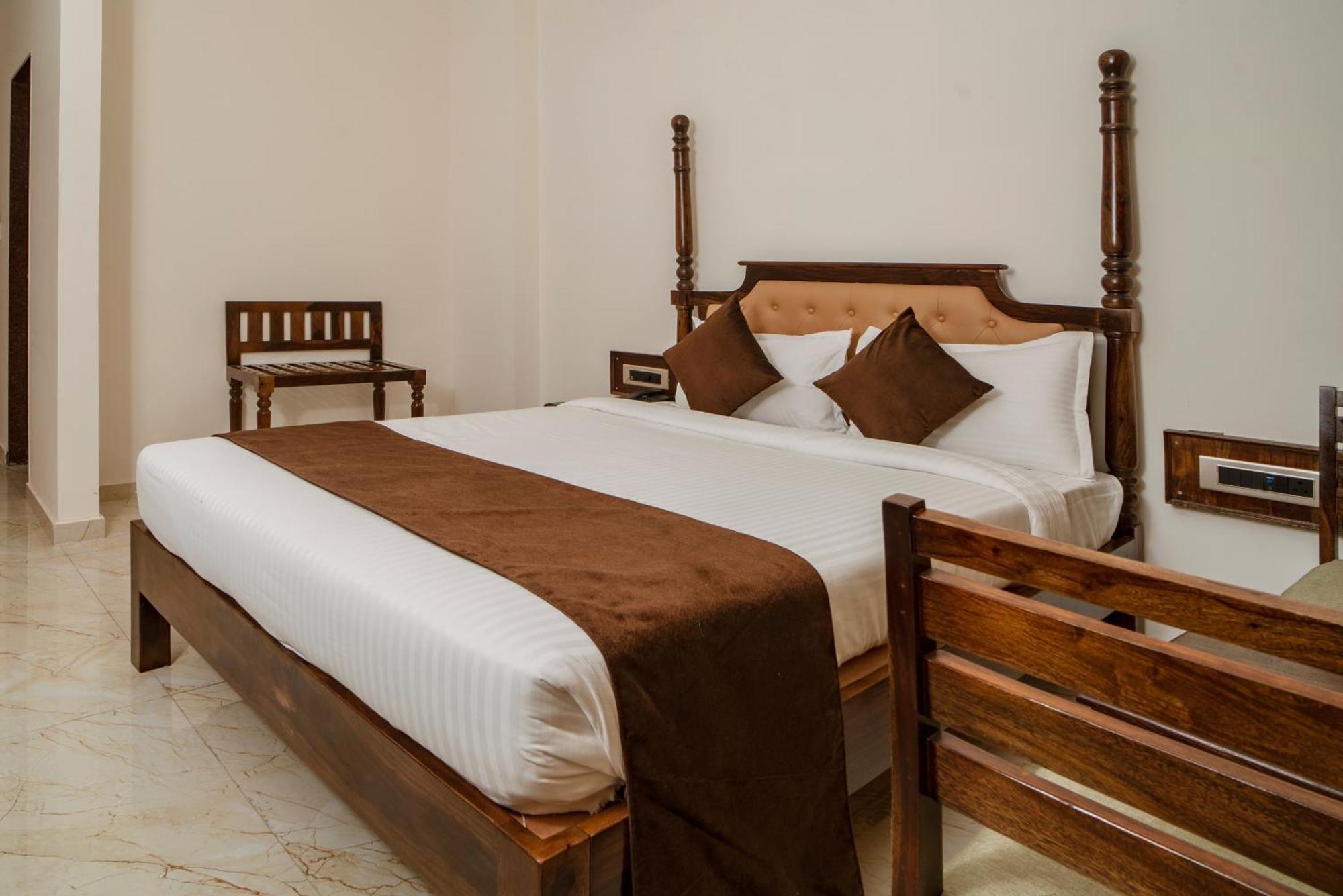 Dera Pichola- A Lake Facing Boutique Hotel Udaipur Extérieur photo