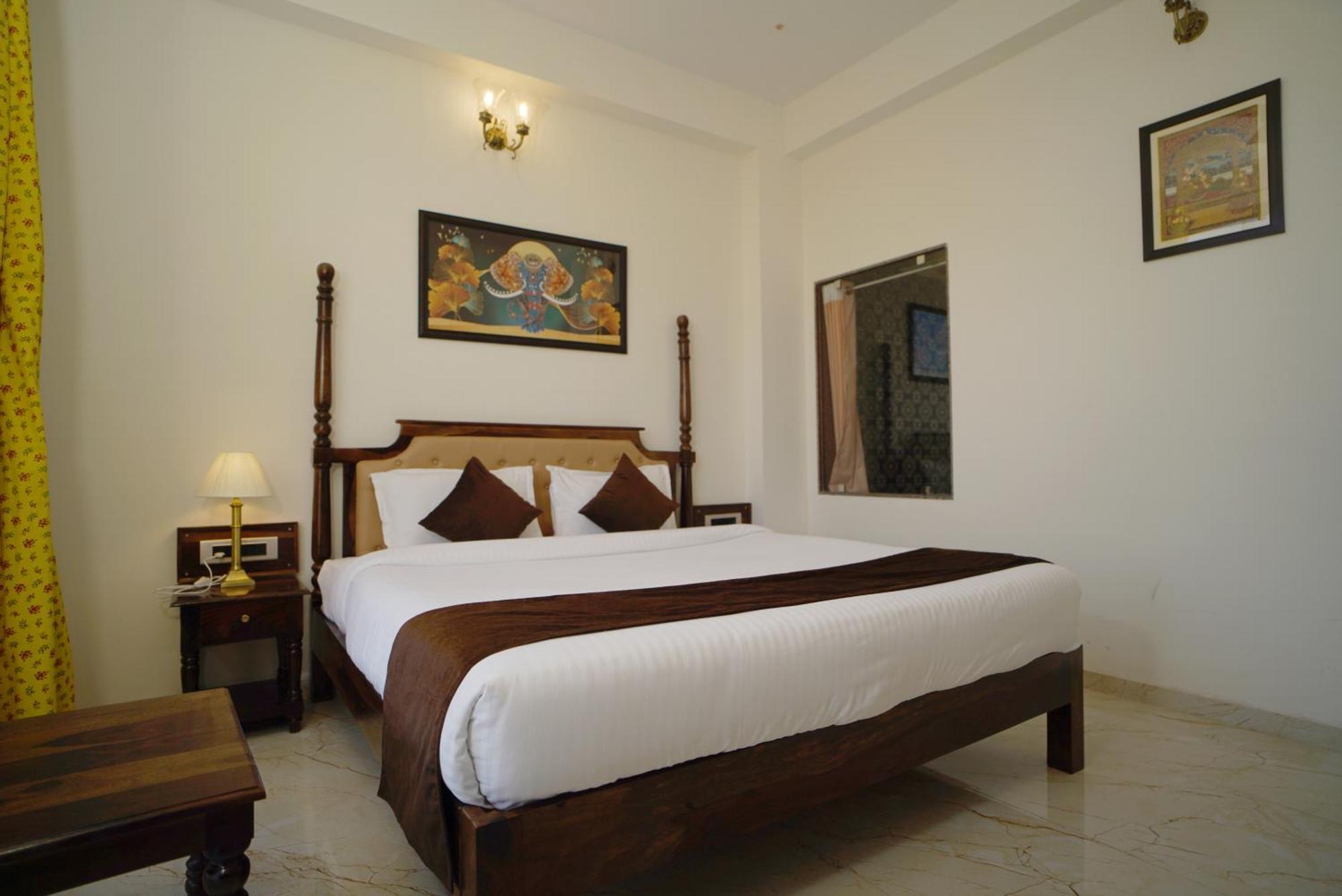 Dera Pichola- A Lake Facing Boutique Hotel Udaipur Extérieur photo