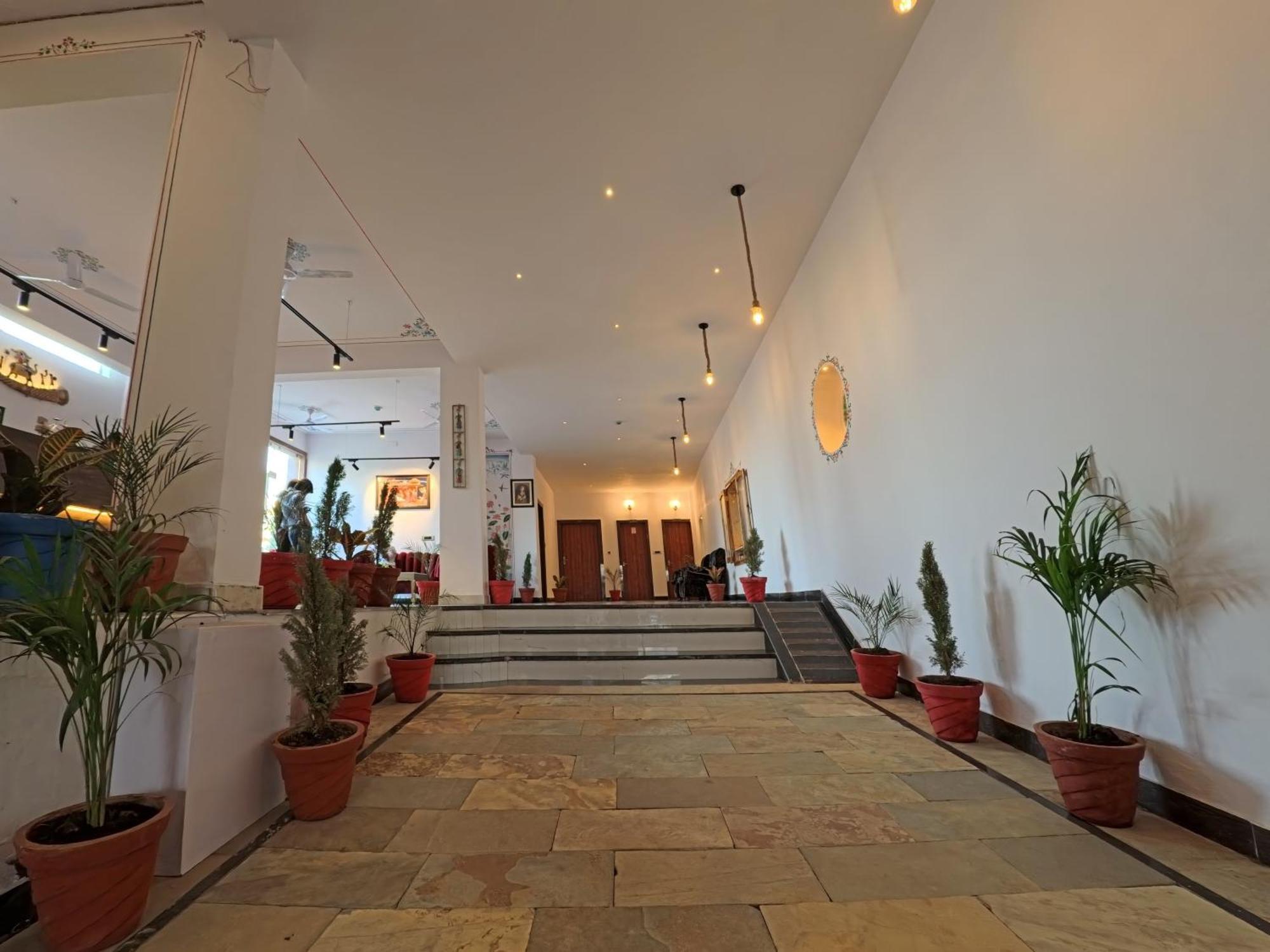 Dera Pichola- A Lake Facing Boutique Hotel Udaipur Extérieur photo